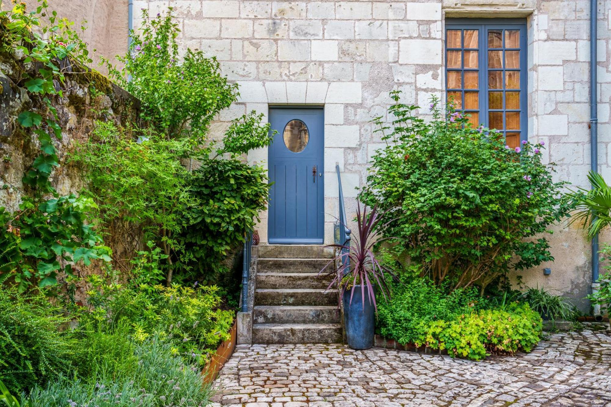 Appartement Raffine Vue Cathedrale, Jardin, Wifi Tours Exterior photo